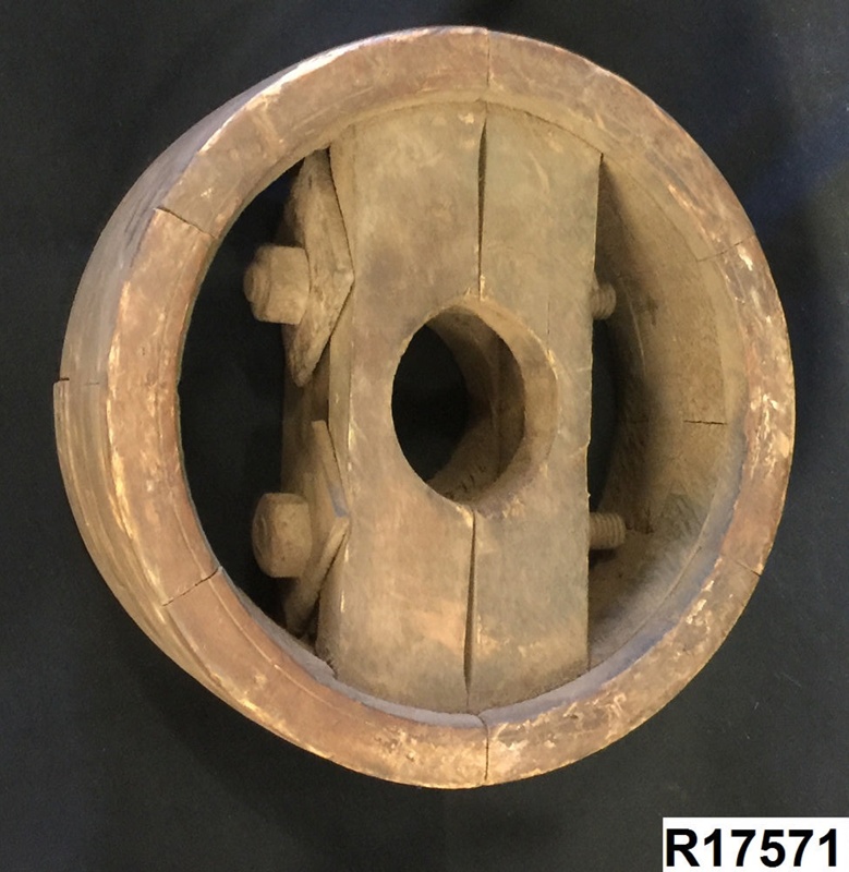 Wooden flat belt pulley; R17571 eHive