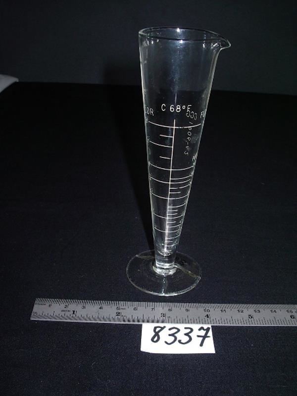 Measure, glass Beaker, Crown; R08337 eHive