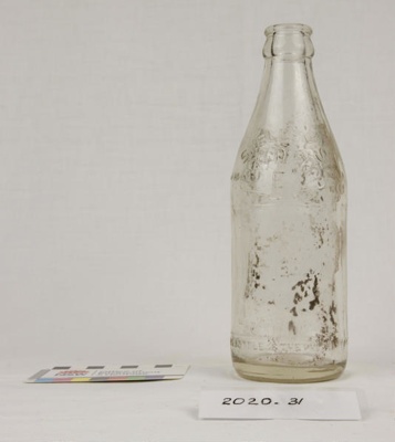 Clear glass soft drink bottle; 1934 - 1948; 2020.31 | eHive