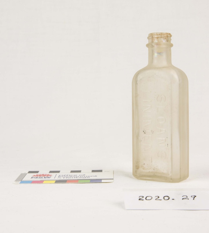 glass water bottle screw top