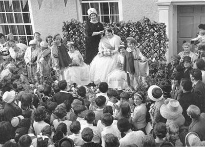 Chulmleigh Old Fair Crowning the Queen; 1964 July; 21-10443 | eHive