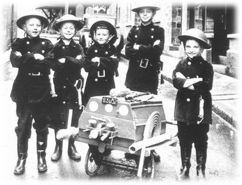 North Tawton Carnival, 1956; 1956; 47 eHive