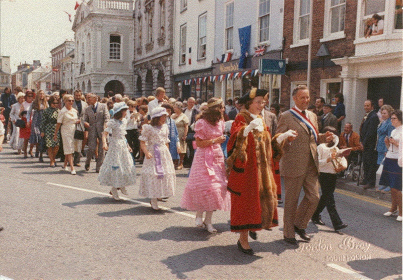 Town Twinning ceremony; Gordon Bray; 1975; 580 eHive