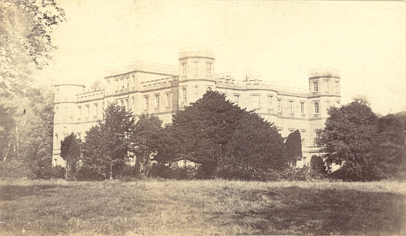 Photograph of the Wedderburn Castle. | eHive