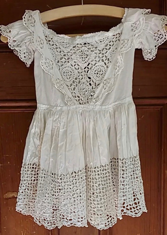 White Lace Baby Dress; 018.0184.0001 | eHive