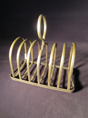 Brass Toast Rack; 014.0162.0001 | eHive