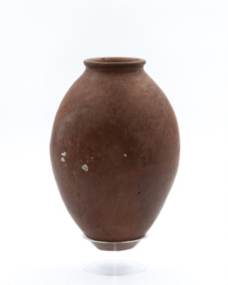 Egyptian red ware vessel; 231.22.4