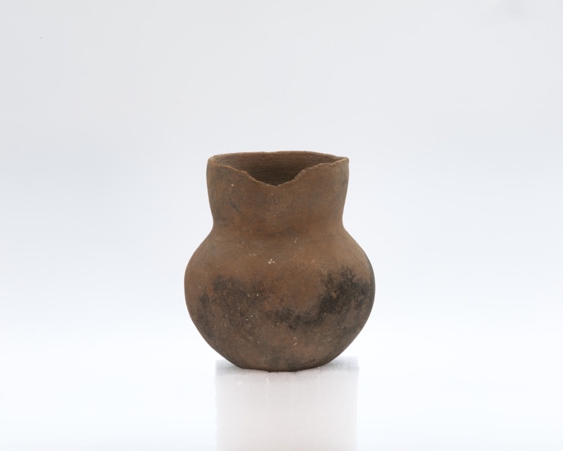 Egyptian red ware vessel