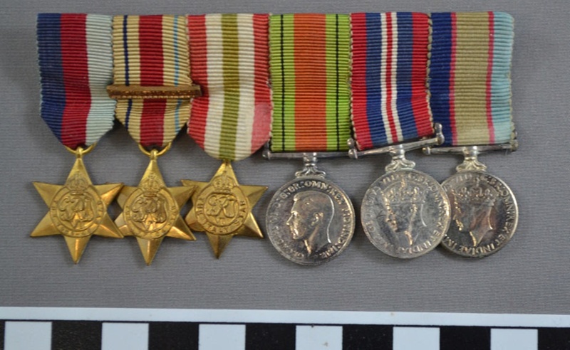 Miniature medals; Stokes & Sons; BMHC_15246 | eHive