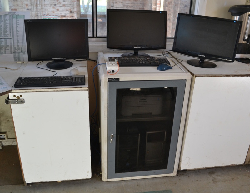 Computer cabinet; Rack Technologies; c. 2000s; BMHC_17282 | eHive