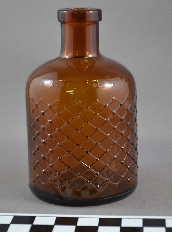 Bottle; Australian Glass Manufacturers Ltd; mid 20th Century?; BMHC