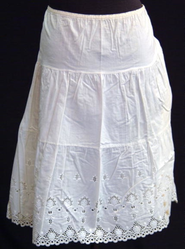 Petticoat, 'Lyn Maid', white cotton/broderie anglaise; Lyn Maid; [1950 ...