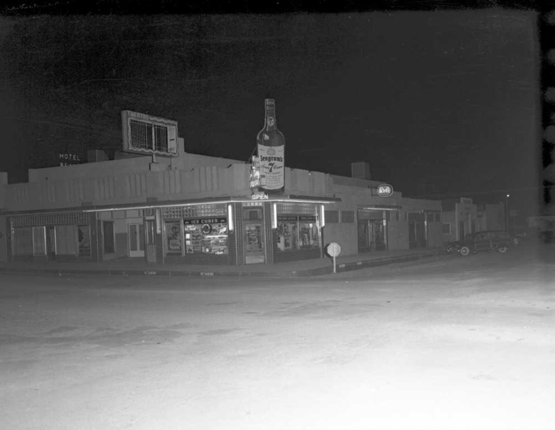 Senz Liquor Store Kingman 1957; Gallup Studios; 13381 eHive