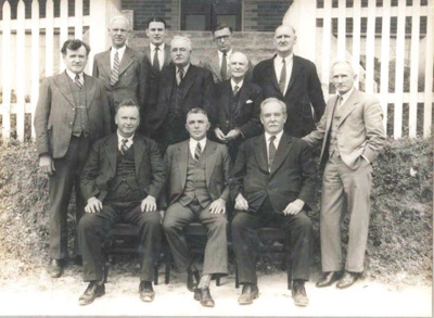 Warren Riethmuller Photograph; O Riethmuller; 01 Jun 1933; M5-21 | eHive