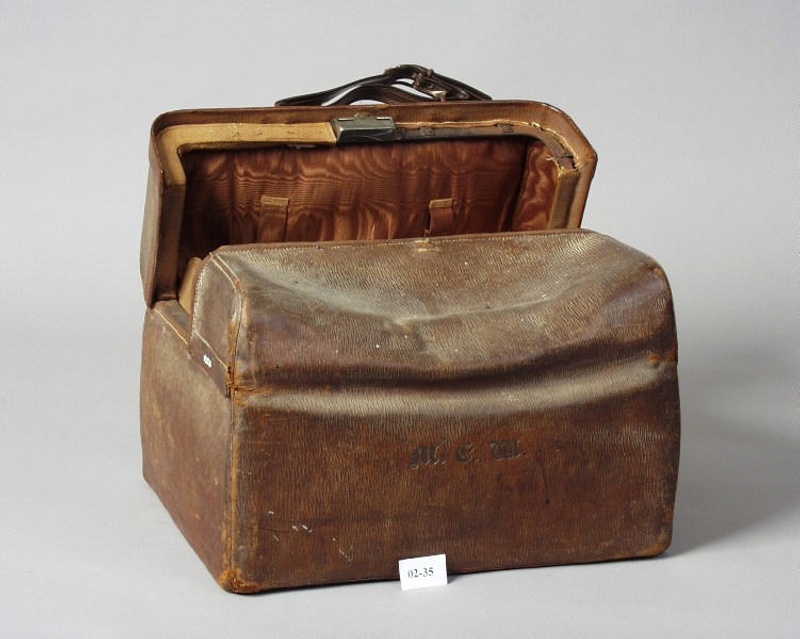 gladstone-bag-th2002-35-ehive