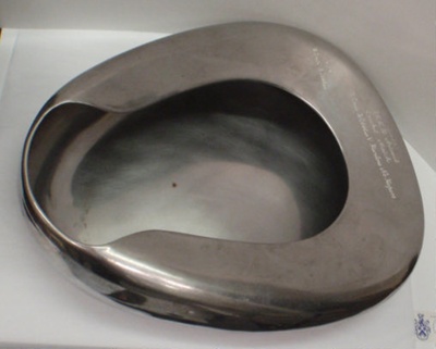 Equipment: Bed Pan; 1983; AR#9035