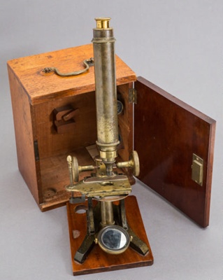 Equipment: Monocular Microscope Belonging to Sir Joseph Verco; 1872; AR#917
