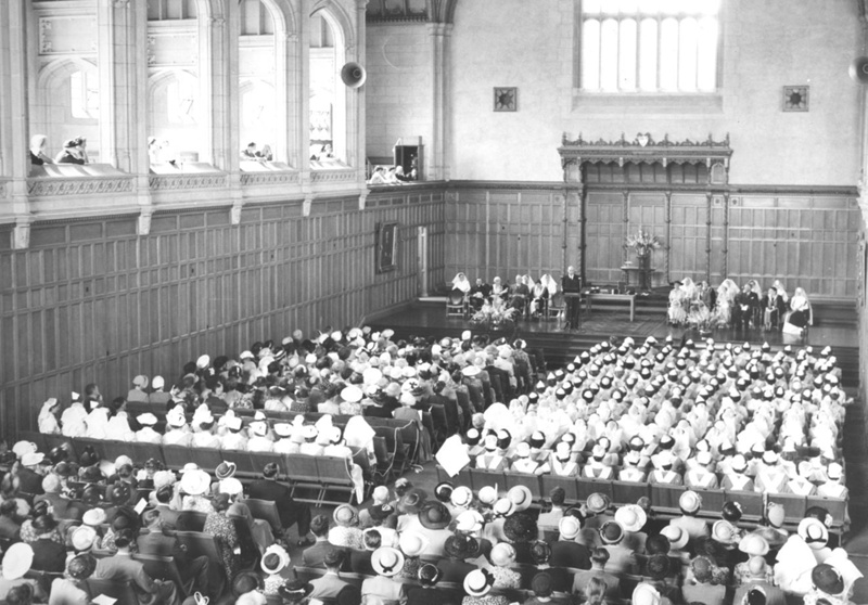 Nurse Graduation Ceremony; 1952 ; 4.1A.34(a) eHive