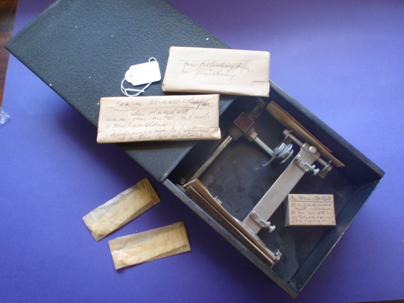 Equipment: Hand Operated Needle Sharpener ; Ca 1940; AR#4833