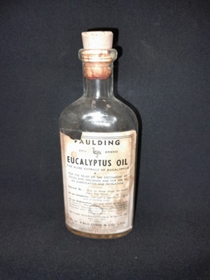 Chemical: Faulding 'Emu Brand' Eucalyptus Oil; After 1959; AR#13543