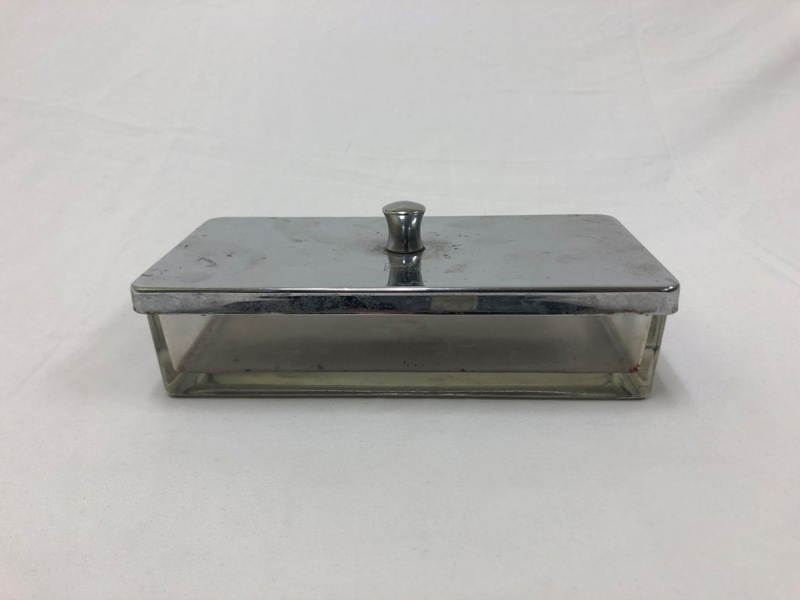 Equipment Glass Instrument Tray; 20th Century; AR13816 eHive