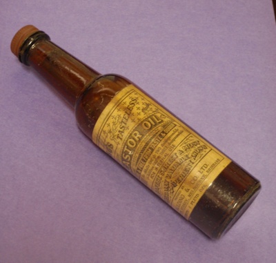 Chemical: Faulding Castor Oil; Faulding & Co; Ca 1950; AR#5481