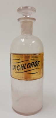 Chemical: Apothecary Bottle - SP. Chlorof.; Whitall Tatum & Co; 1857-1901; AR#13566