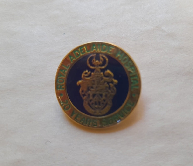 Uniform: Nurses Badge, 20 Years Service; Ca 1990s; AR#12809 | eHive