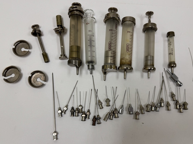 Instruments: Glass Syringes in Metal Case; AR#19483 | eHive