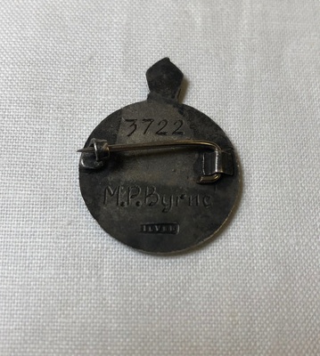 Badge: Nurses Board South Australia - Registered Mental Nurse (RMN) and Registered Nurse (RN) Badge; S. Schlank & Co (S .S & Co); Ca 1940; AR#1002