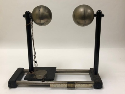 Equipment: X-Ray Related Equipment; Ca 1940s-1950s; AR#1192