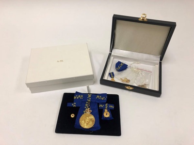 Medal: Member of the Order of Australia (AM) Insignia; Royal Australian Mint; Ca 2001; AR#14808