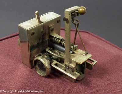 Equipment: Mayer & Meltzer Sphygmograph; Ca 1880; AR#1662