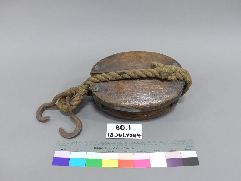 Pulley block; Unknown; Unknown; 80.1 on NZ Museums