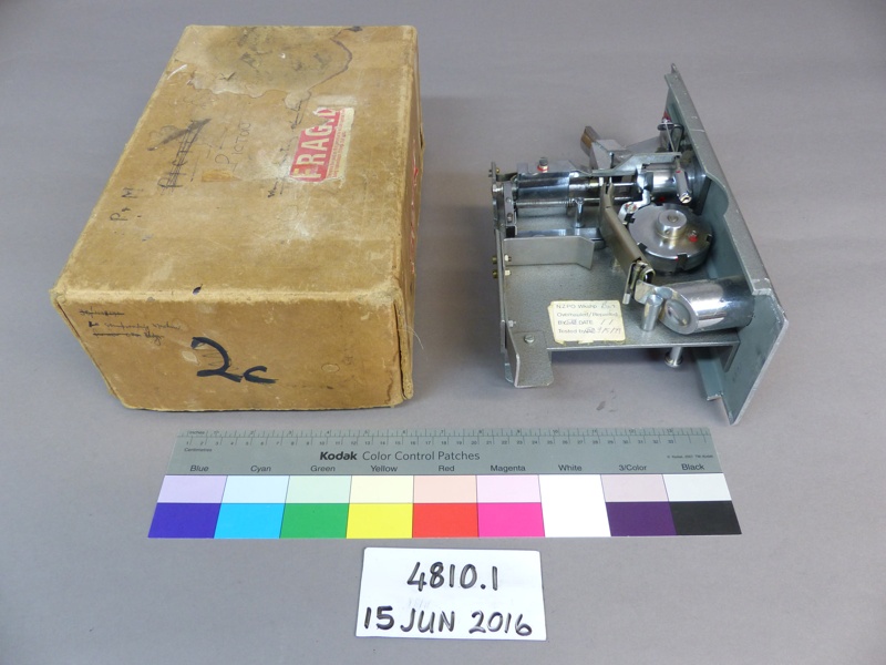 Stamp machine; Post Office Unknown; 4810.1 eHive