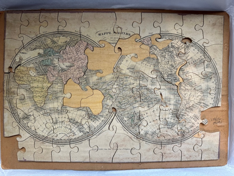 Jigsaw puzzle depicting a globe