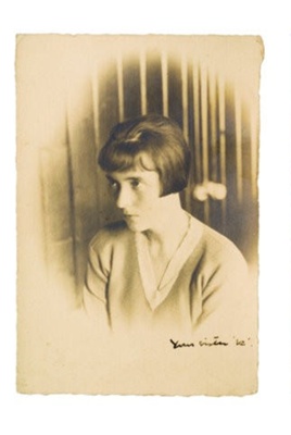 Portrait photograph; G. Bise; 1921; KMBS 0224.1