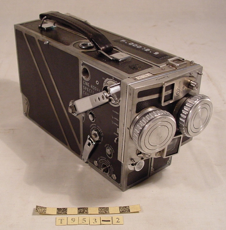 CAMERA (Cine . Kodak Special II); Eastman Kodak Co.; 1948