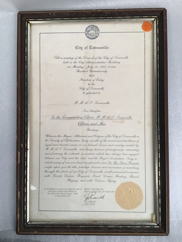 Framed Freedom of Entry certificate ; HMAS Townsville II; 13 August ...