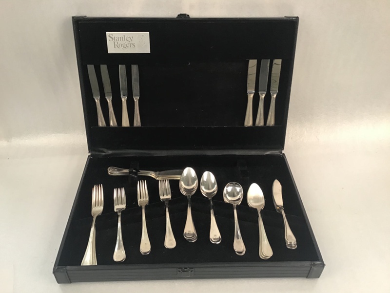 Presentation; Boxed Cutlery Set; HMAS Melbourne III; 1992; NAVY15216