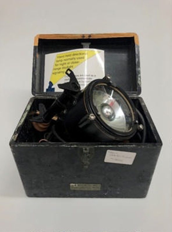 Hand held signalling lamp. ; NAVY-80226 | eHive