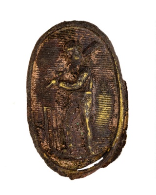 Cricketer badge + 3 misc items; CRMCH.2006.41