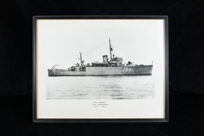 Fold of material relating to HMS Cromarty; CRMCH.1999.06