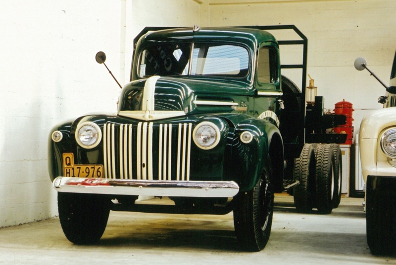 1947 Ford Thornton EF26F truck; Ford Motor Company; 1947; 2015.285 on