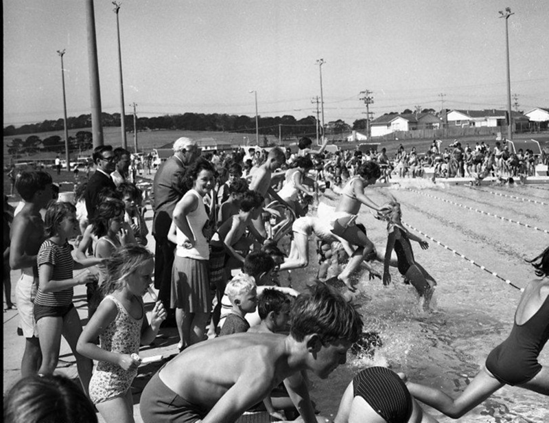 Doveton Pool Opening; Graham Southam; 1968; 10.497.01 eHive