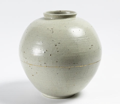 Moon Jar; Choi, Shin Hye; 2022; BCC CHI 001