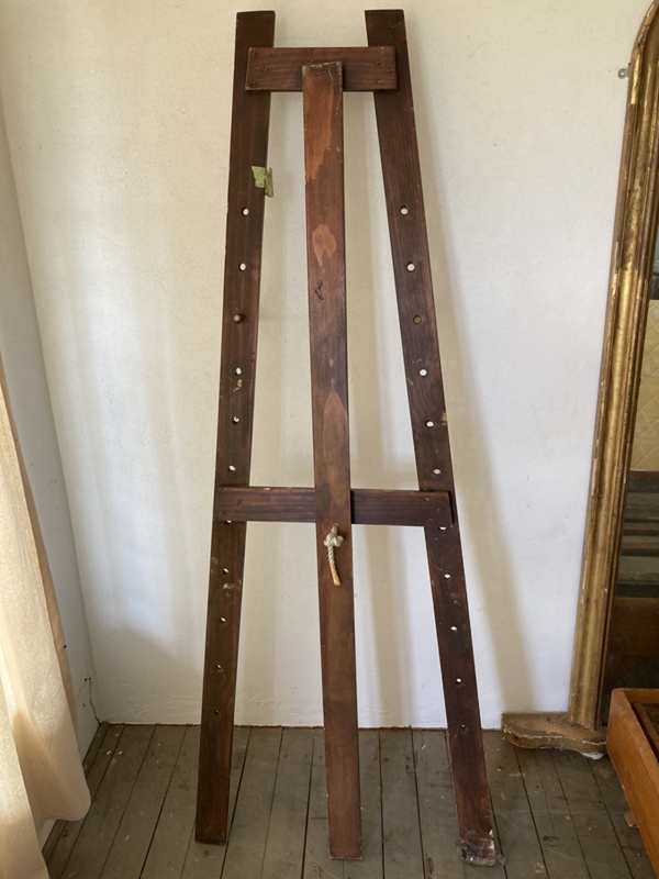 Artist Easel 2023 178 EHive   6f6202a99f03417fab307e01b0630efa L 