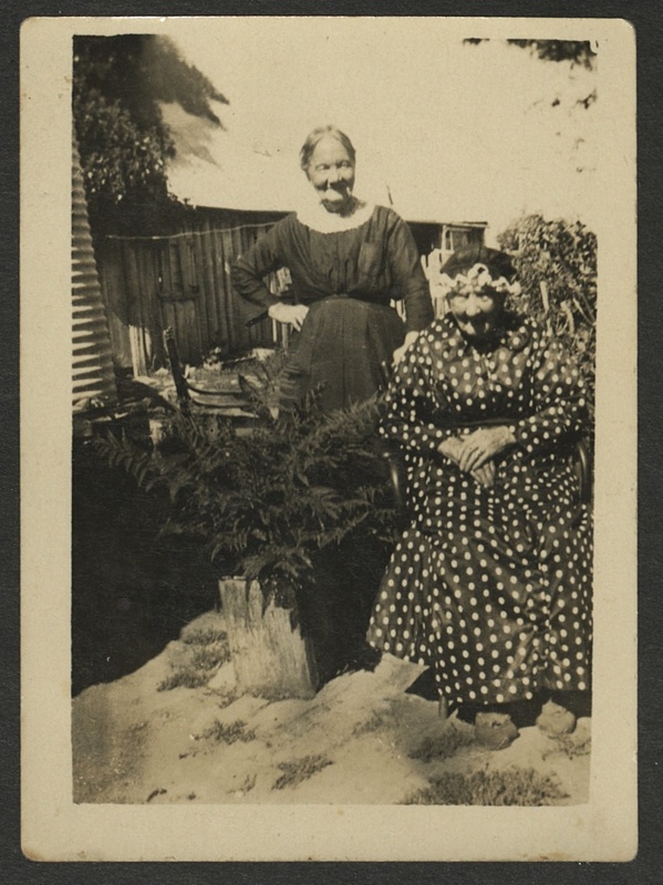 Elizabeth Evans With Daughter Emily 2022 15 80 EHive