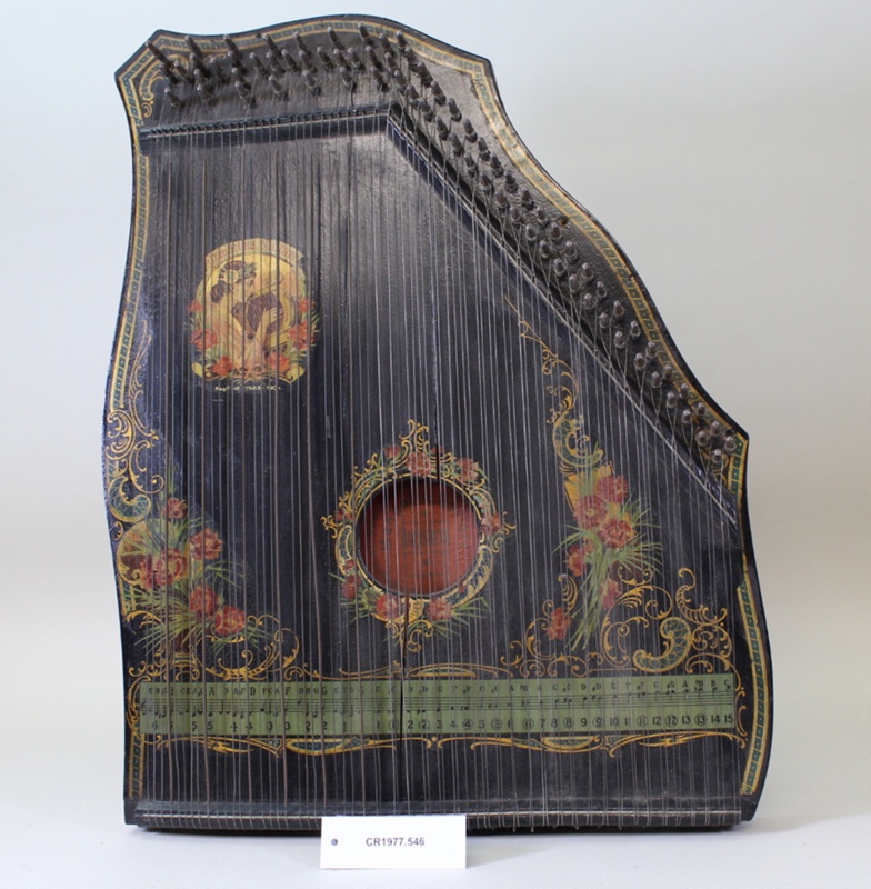 Mandolin guitar/zither/lap harp ; CR1977.546 eHive