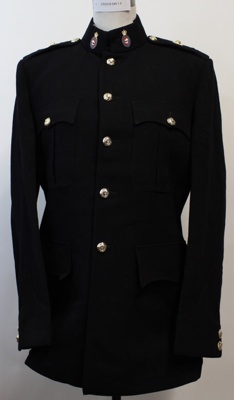 Royal NZ Infantry (Blues) uniform; 1960s; CR2018.046.1 | eHive